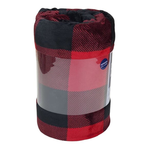 The Big One Oversized Plush Throw Blanket 5'x6' Red & Black Plaid Faux Fur - Picture 5 of 9